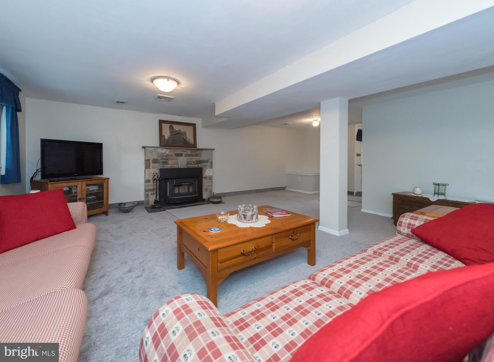 350 Davisville Road Warminster, PA 18974 - Photo 23 of 45 Family room with Fireplace