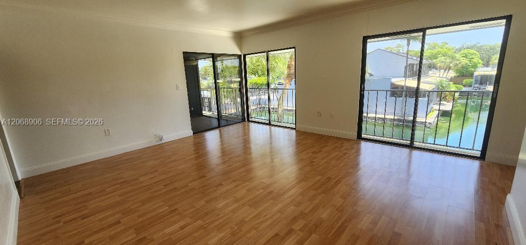 16504 Bridge End Road, Unit 16504 Miami Lakes, FL 33014 - Photo 16 of 22 Primary Suite