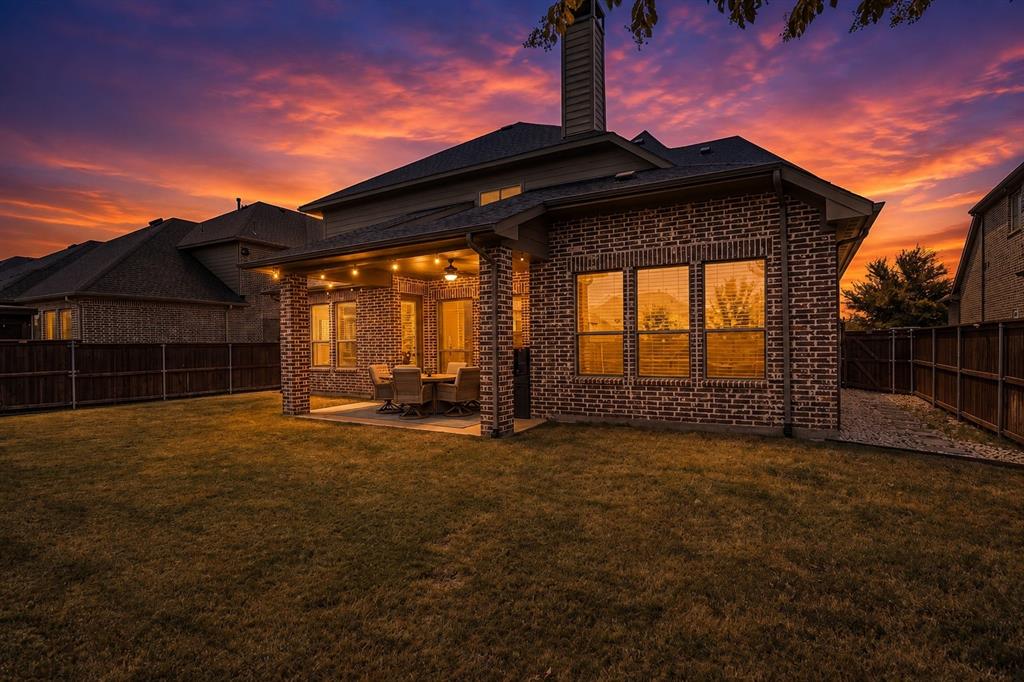 1024 Highpoint Way Roanoke, TX 76262 - Photo 5 of 31 Gallery Image 5