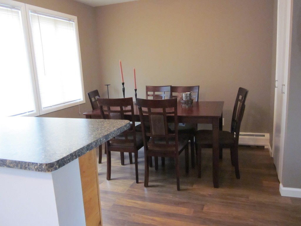 3 Manor Court, Unit 3 Springfield, MA 01118 - Photo 6 of 17
