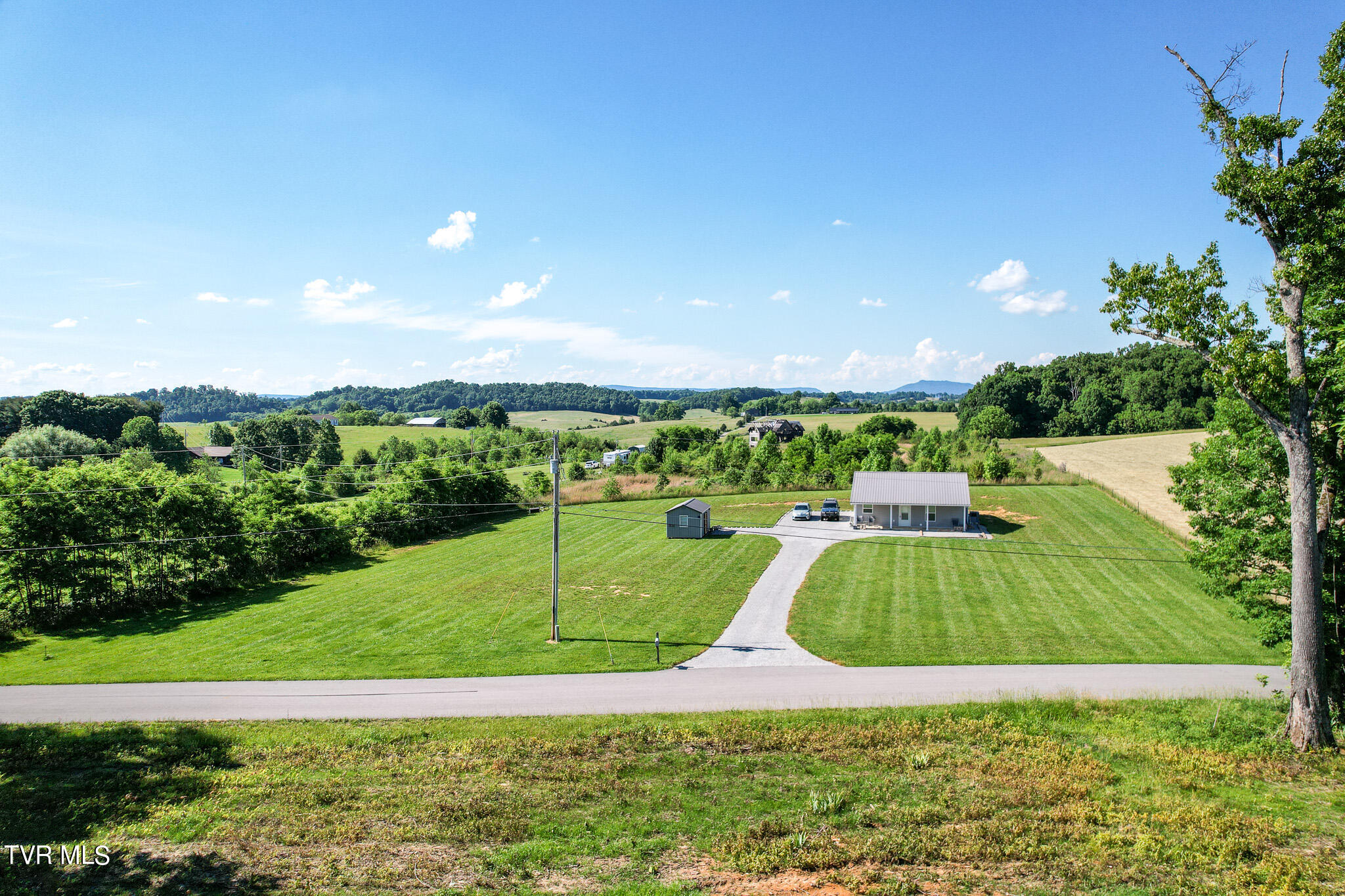 1441 Old Hall Road Chuckey, TN 37641 - Photo 26 of 42 26