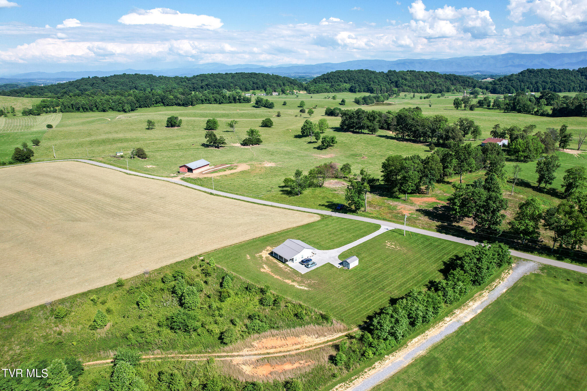 1441 Old Hall Road Chuckey, TN 37641 - Photo 41 of 42 41
