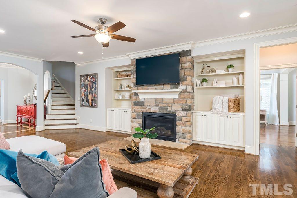 5923 Reedy Creek Road Raleigh, NC 27607 - Photo 7 of 30 Gallery Image 7