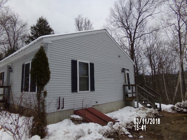 14 Bramley Way Rockingham, VT 05101 - Photo 2 of 26