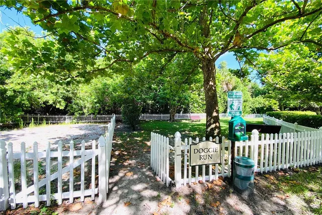 $1,800 | 5050 Fairways Circle, Unit E301, Vero Beach, FL 32967