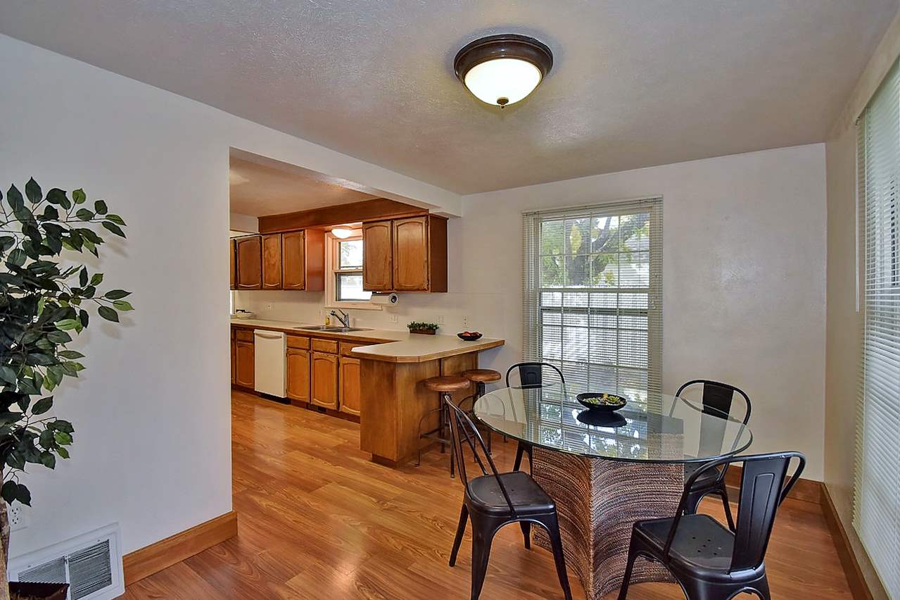 1203 North Woodruff Road Spokane, WA 99206 - Photo 5 of 20