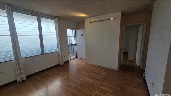 $2,000 | 98-114 Lipoa Place, Unit 305, Aiea, HI 96701