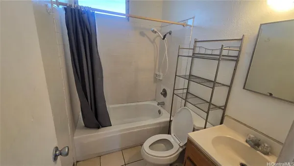 $2,000 | 98-114 Lipoa Place, Unit 305, Aiea, HI 96701