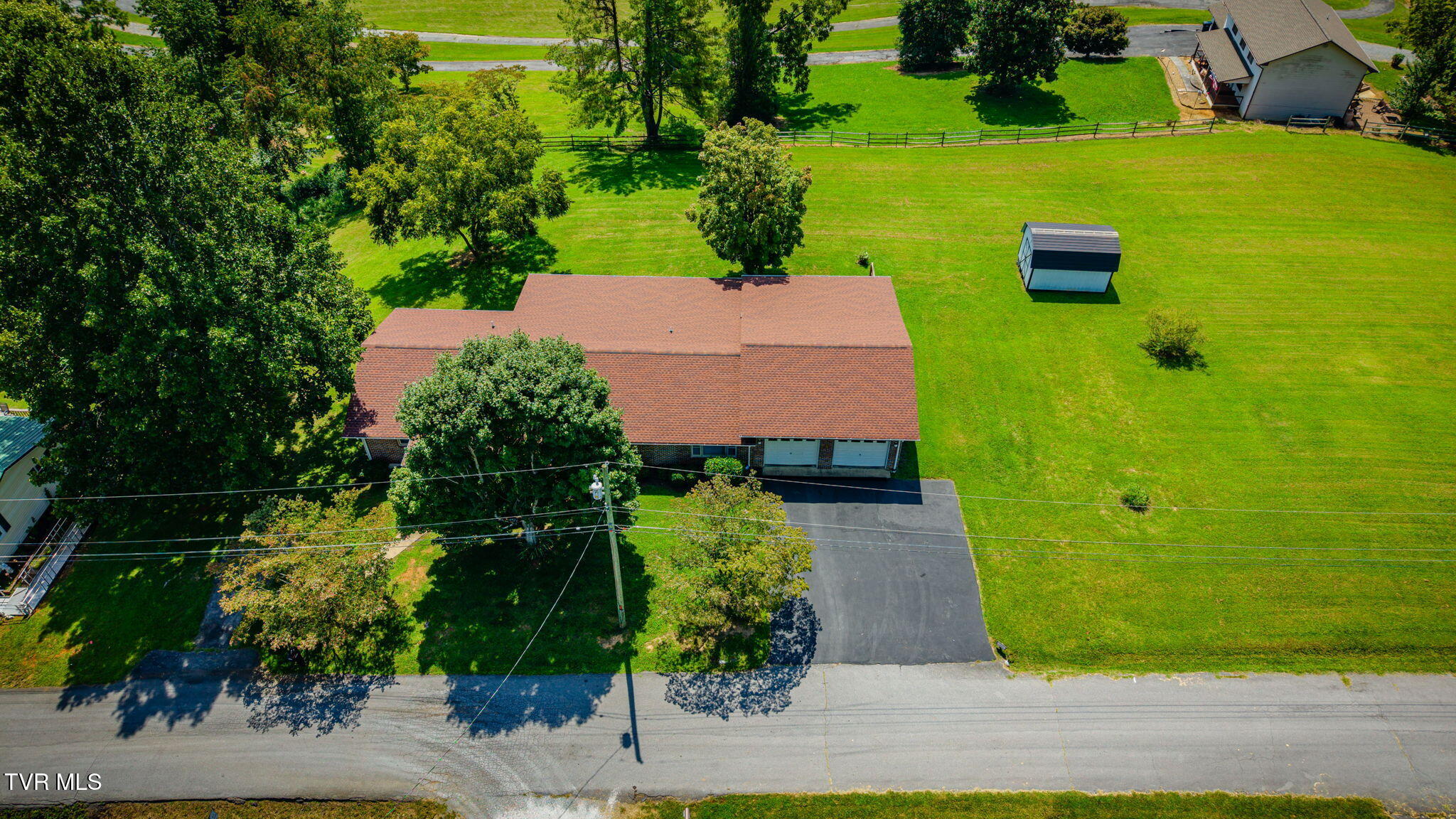 227 Highfield Road Bristol, TN 37620 - Photo 38 of 39 101