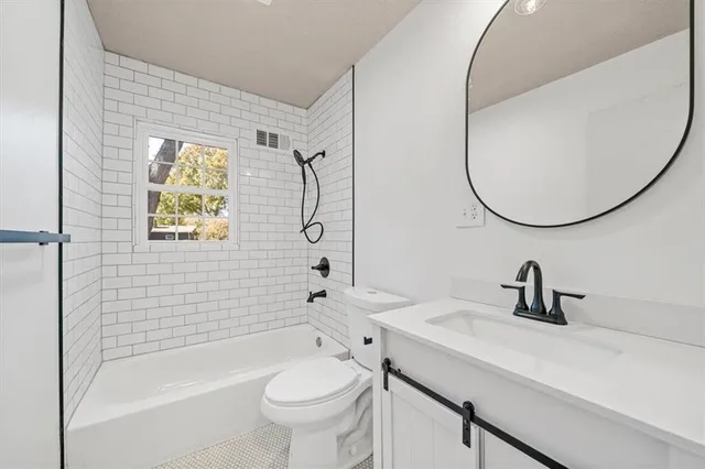 $399,000 | 313 South Walker Street, Olathe, KS 66061