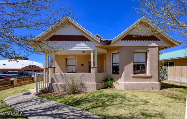 $355,000 | 701 North Warren Avenue, Winslow, AZ 86047