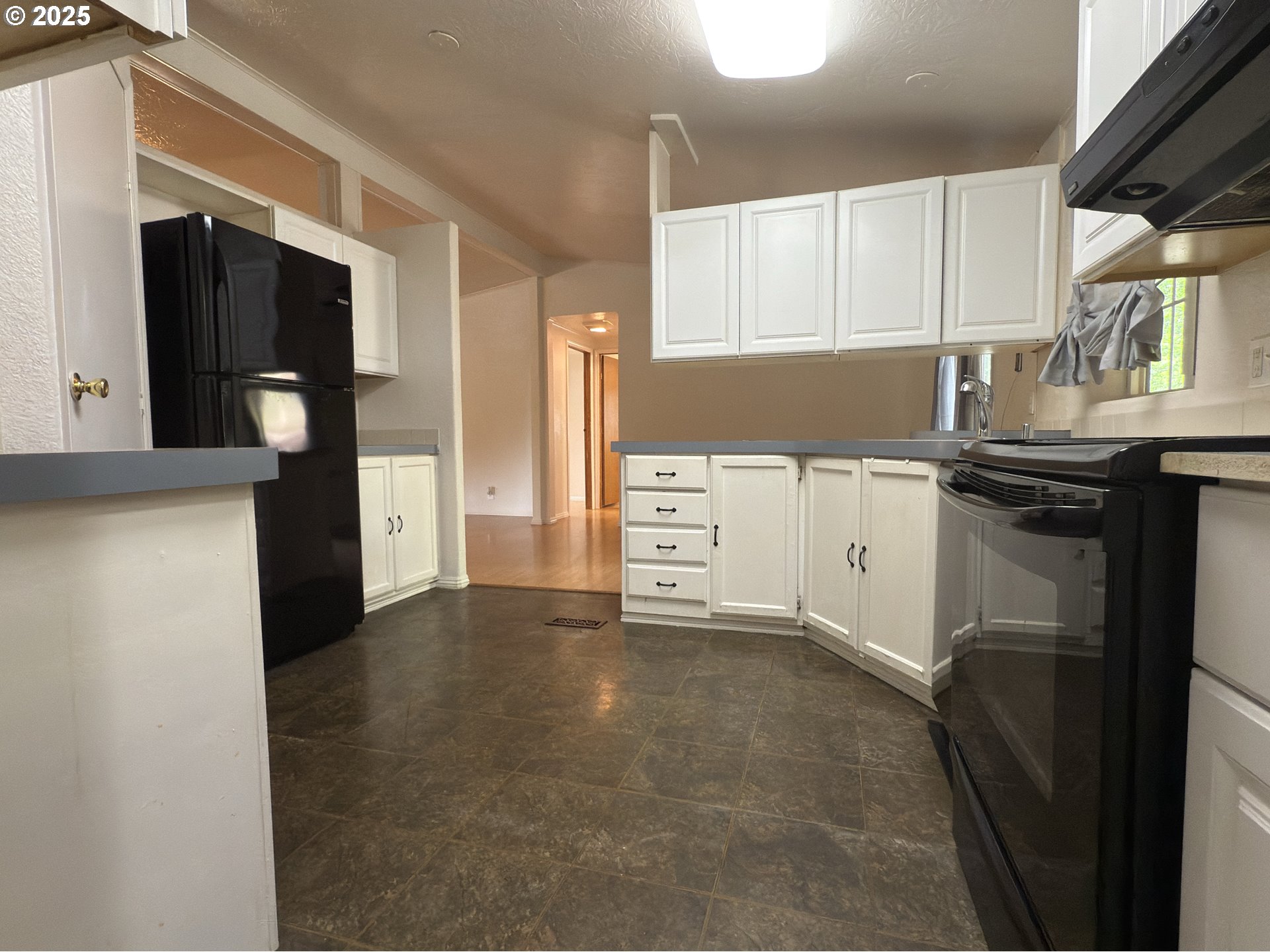 98041 Hallway Road, Unit 26 Brookings, OR 97415 - Photo 14 of 46 Gallery Image 14