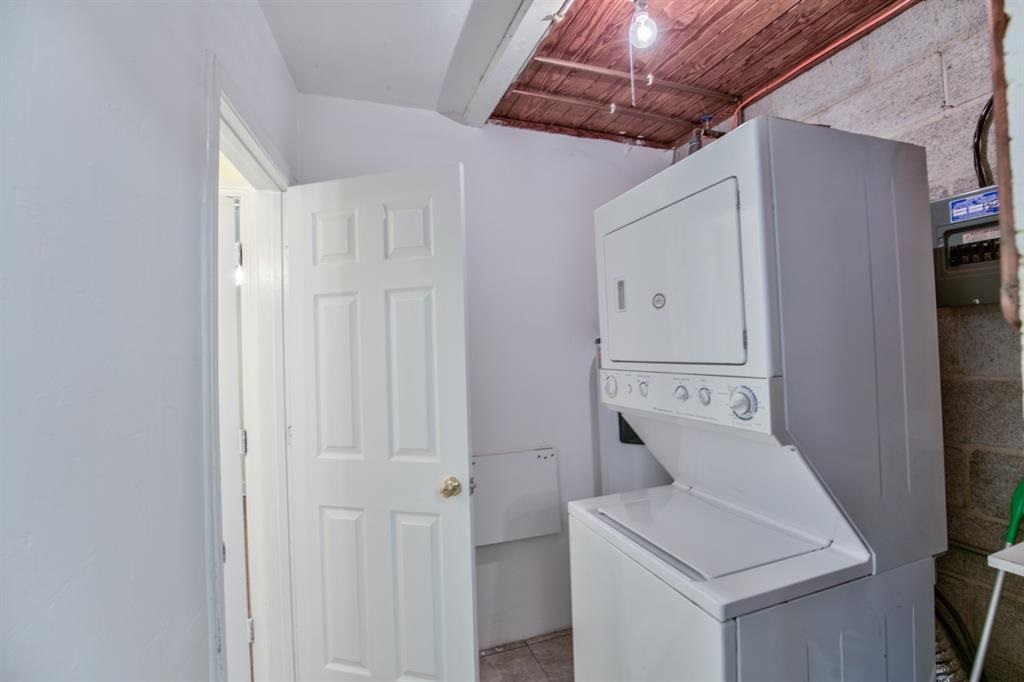 1839 Jackson Bluff Road Tallahassee, FL 32304 - Photo 12 of 36 Gallery Image 12