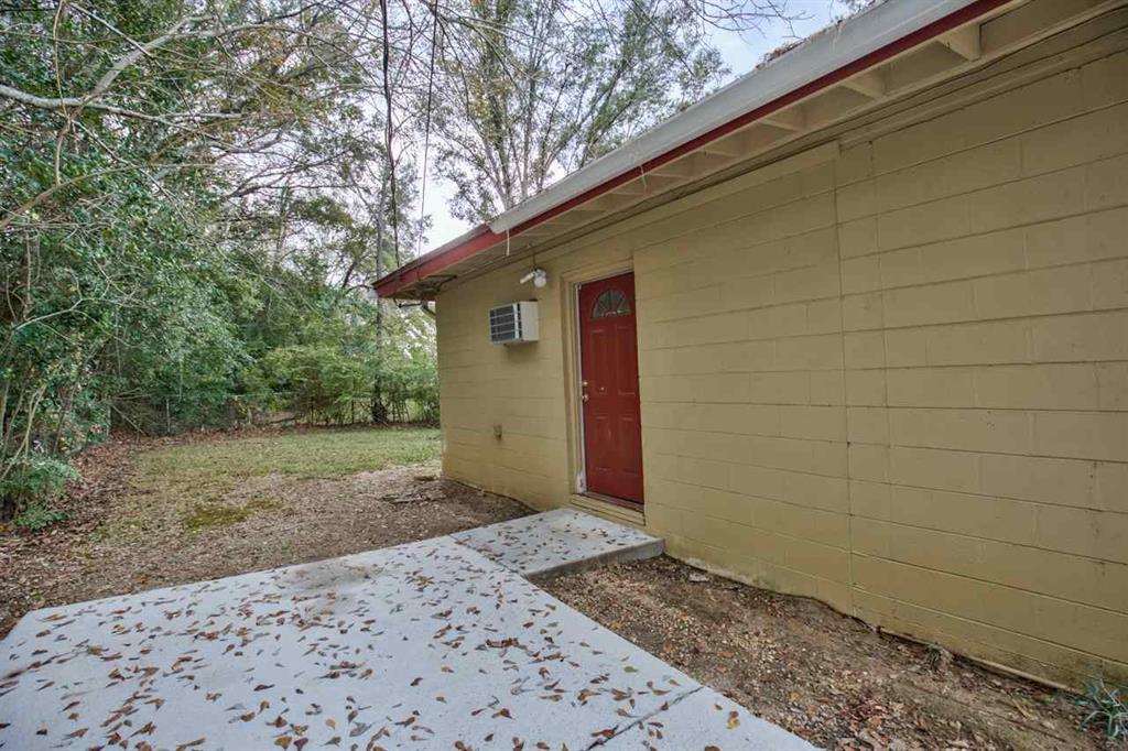 1839 Jackson Bluff Road Tallahassee, FL 32304 - Photo 4 of 36 Gallery Image 4