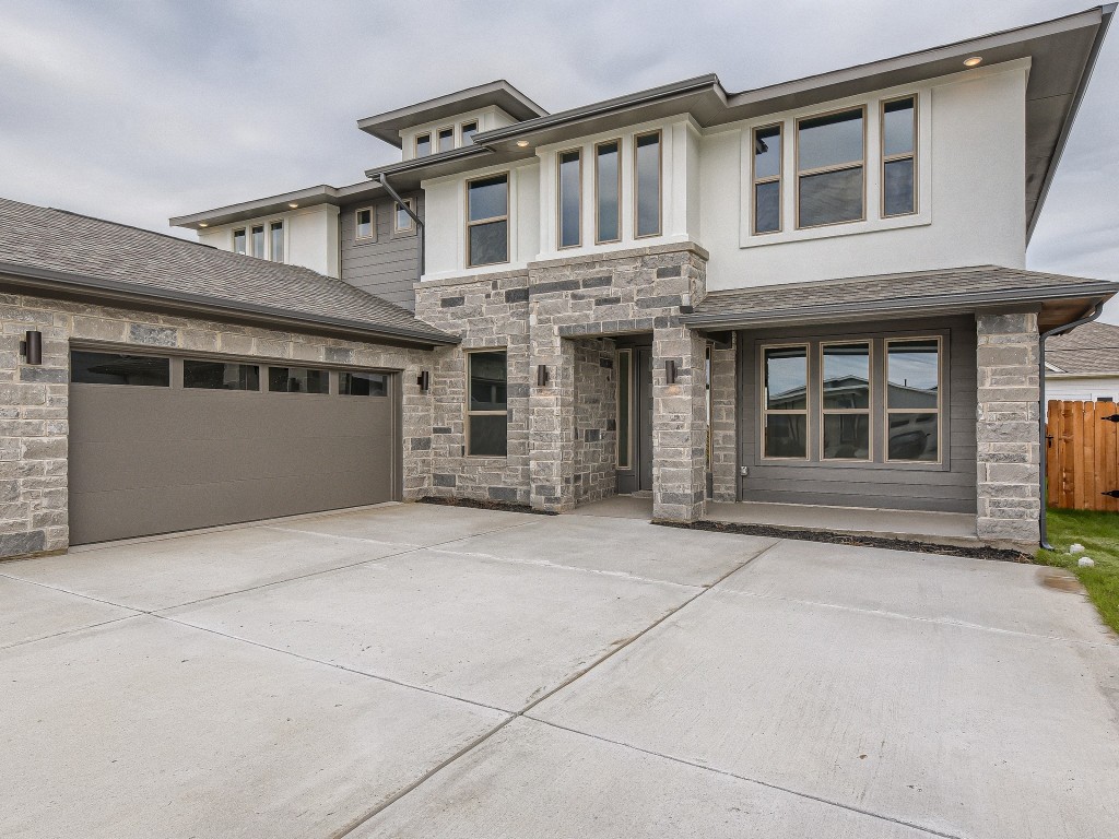 9101 Spire View Austin, TX 78744 - Photo 3 of 29 a house view