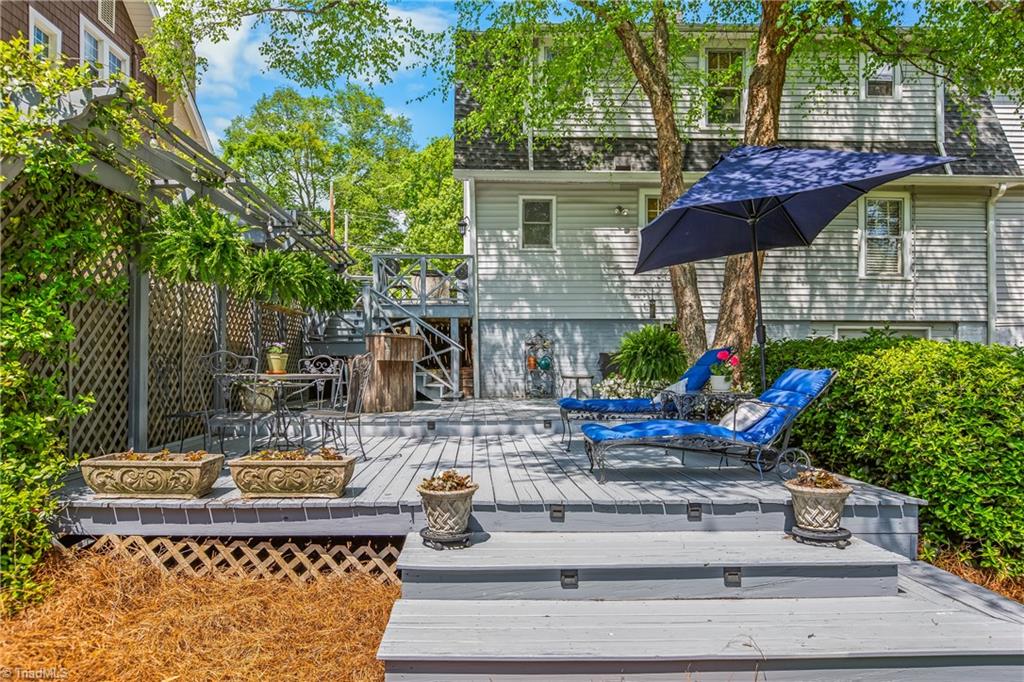 601 Colonial Drive High Point, NC 27262 - Photo 33 of 42