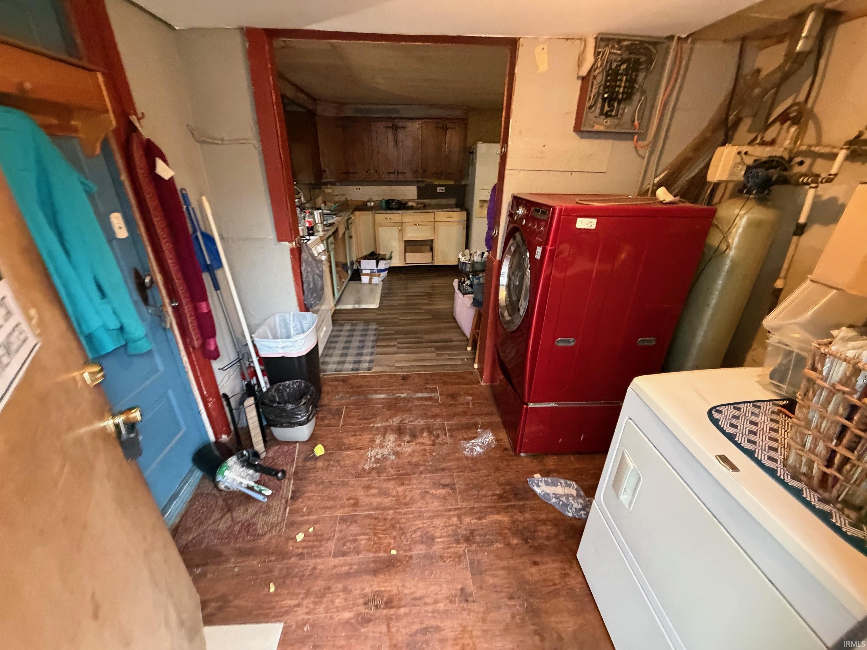 4013 Pottawatomie Road Logansport, IN 46947 - Photo 3 of 19