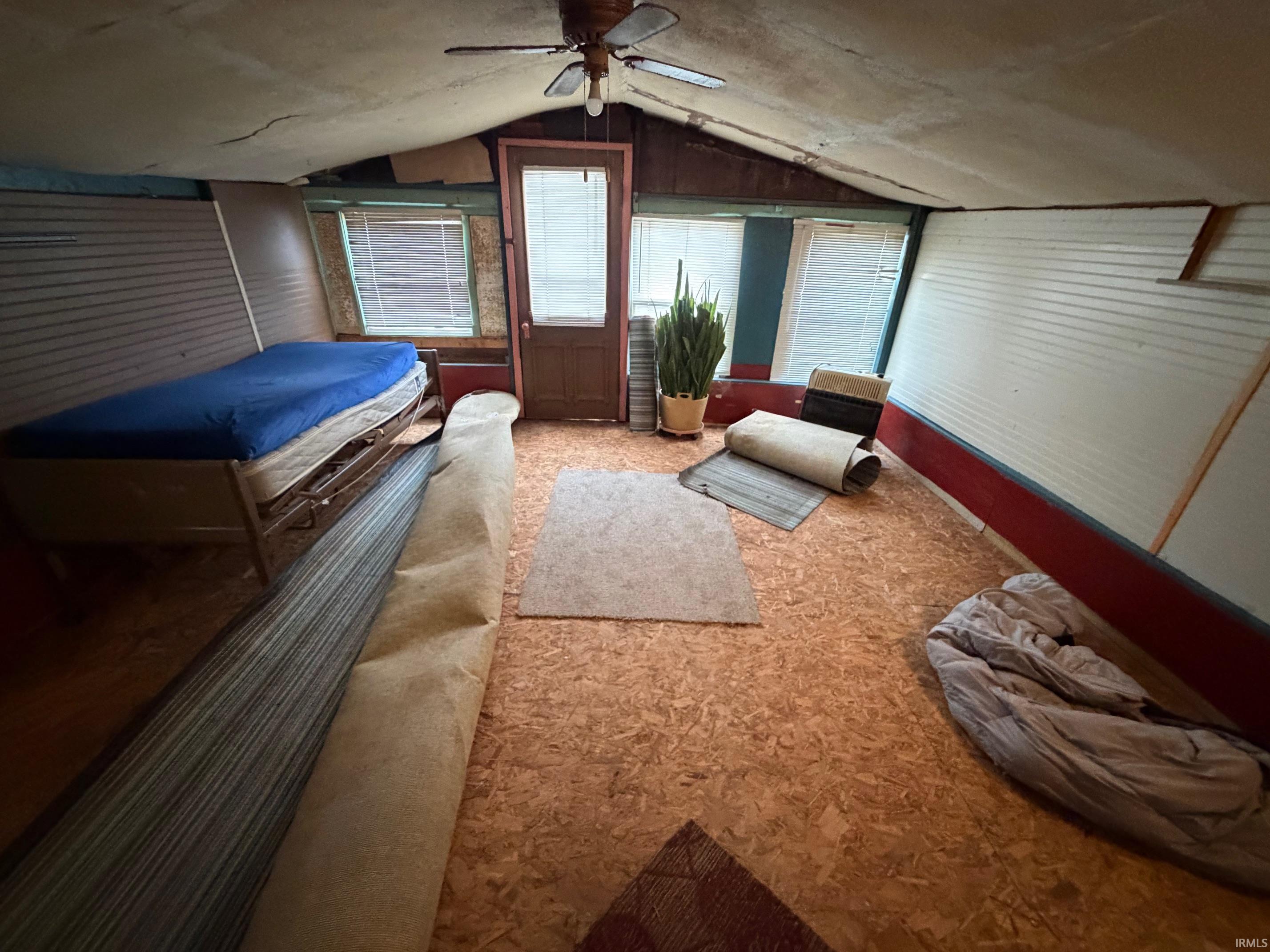 4013 Pottawatomie Road Logansport, IN 46947 - Photo 10 of 19