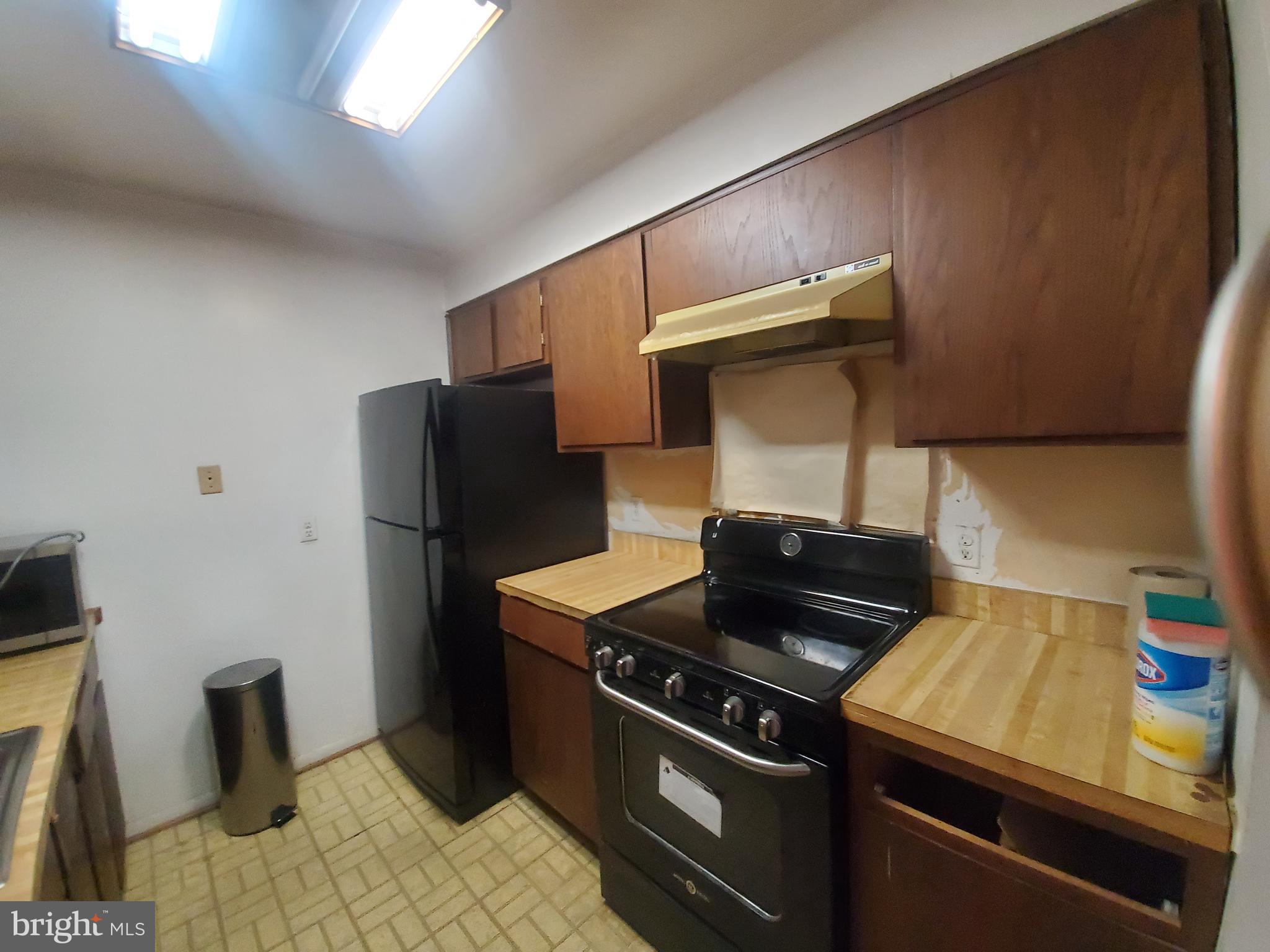 3172 Berry Road Northeast Washington, DC 20018 - Photo 8 of 20 Gallery Image 8
