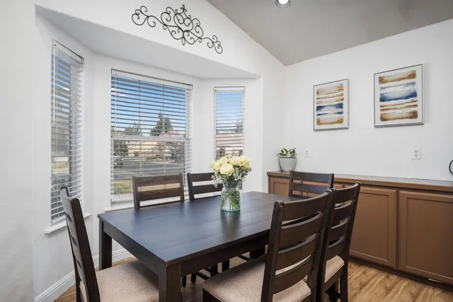 $465,000 | 2417 East Omaha Avenue, Fresno, CA 93720