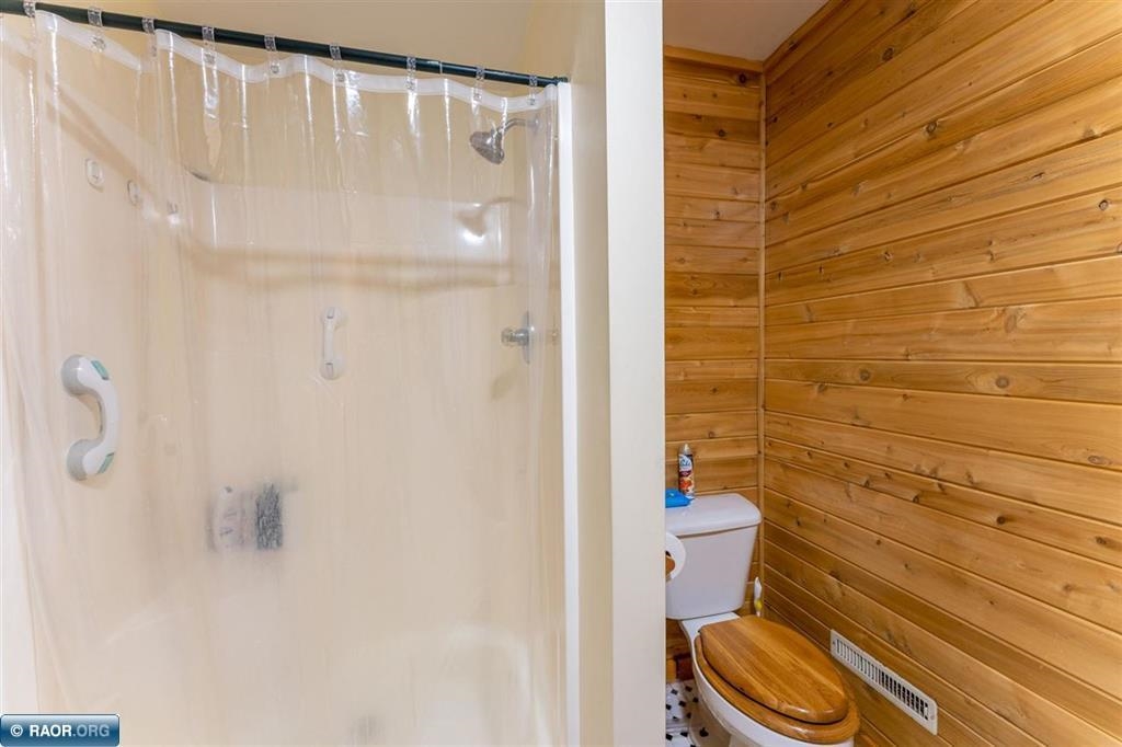 1317 Highway 21 North Ely, MN 55731 - Photo 13 of 36