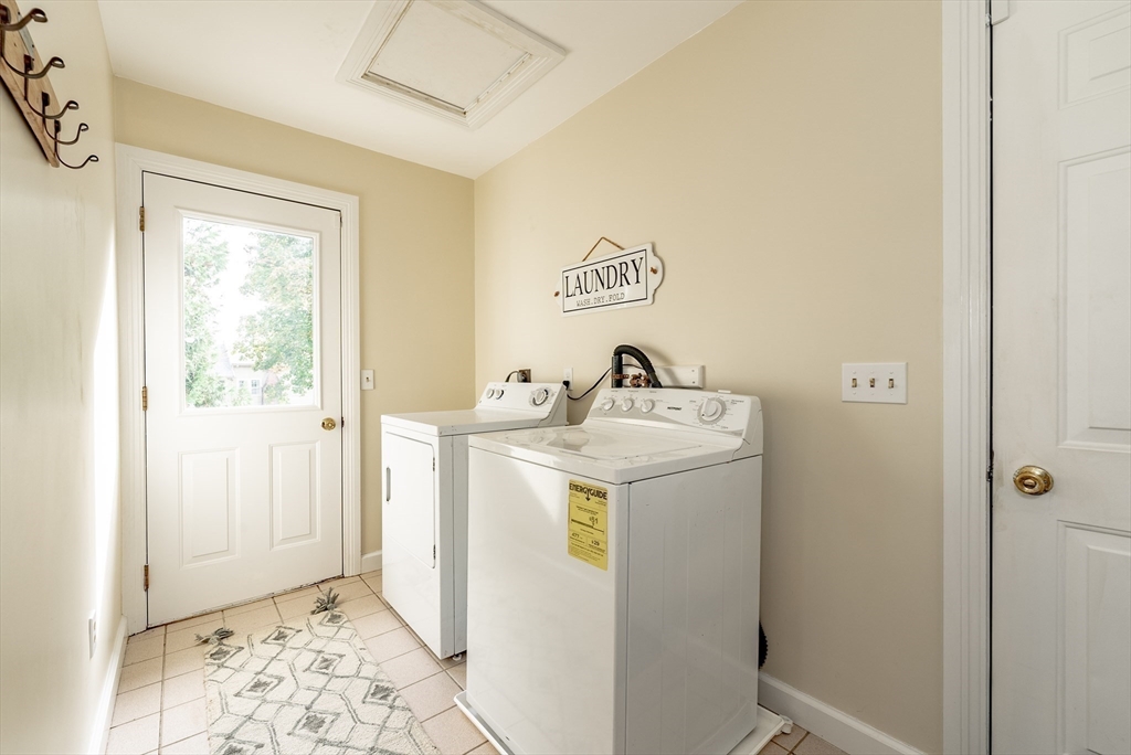 162 Chestnut Plain Road Whately, MA 01093 - Photo 28 of 42 a utility room with dryer and washer