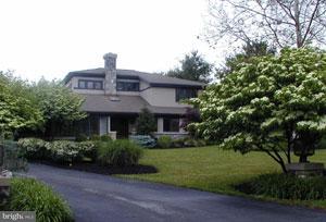 1775 Fieldcrest Road Lebanon, PA 17042 - Photo 1 of 8 Gallery Image 1
