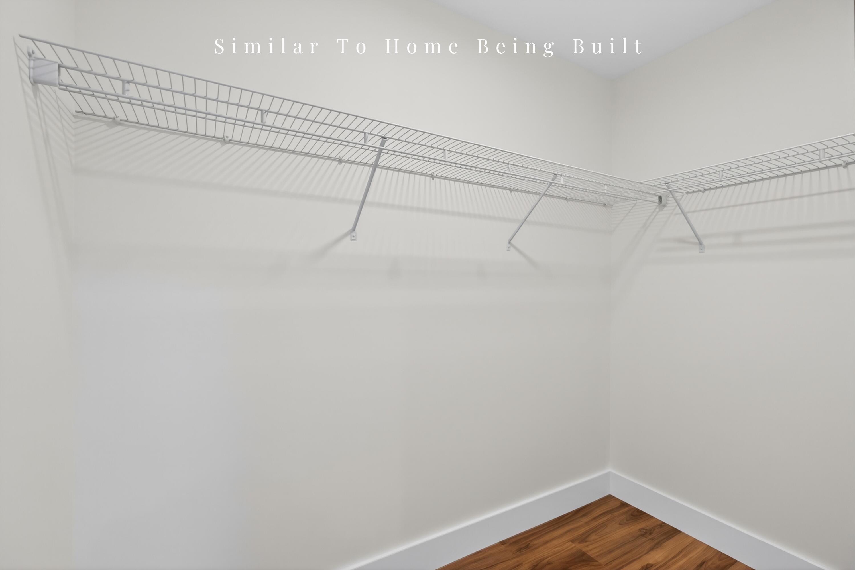 17 Middle Road Kennebunk, ME 04043 - Photo 19 of 35 Walk-In Closet