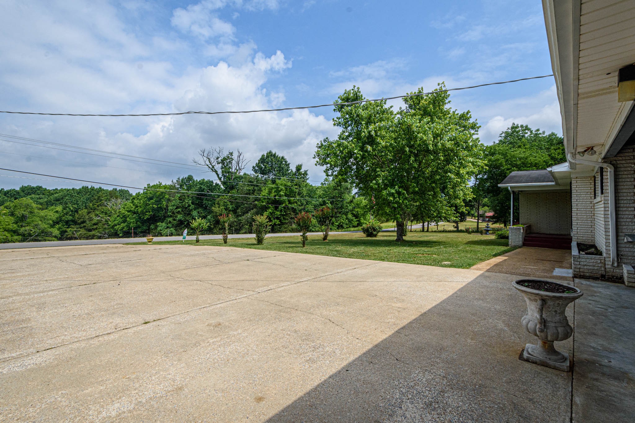 657 Prospect Road Pulaski, TN 38478 - Photo 12 of 50 a view of a backyard with a garden