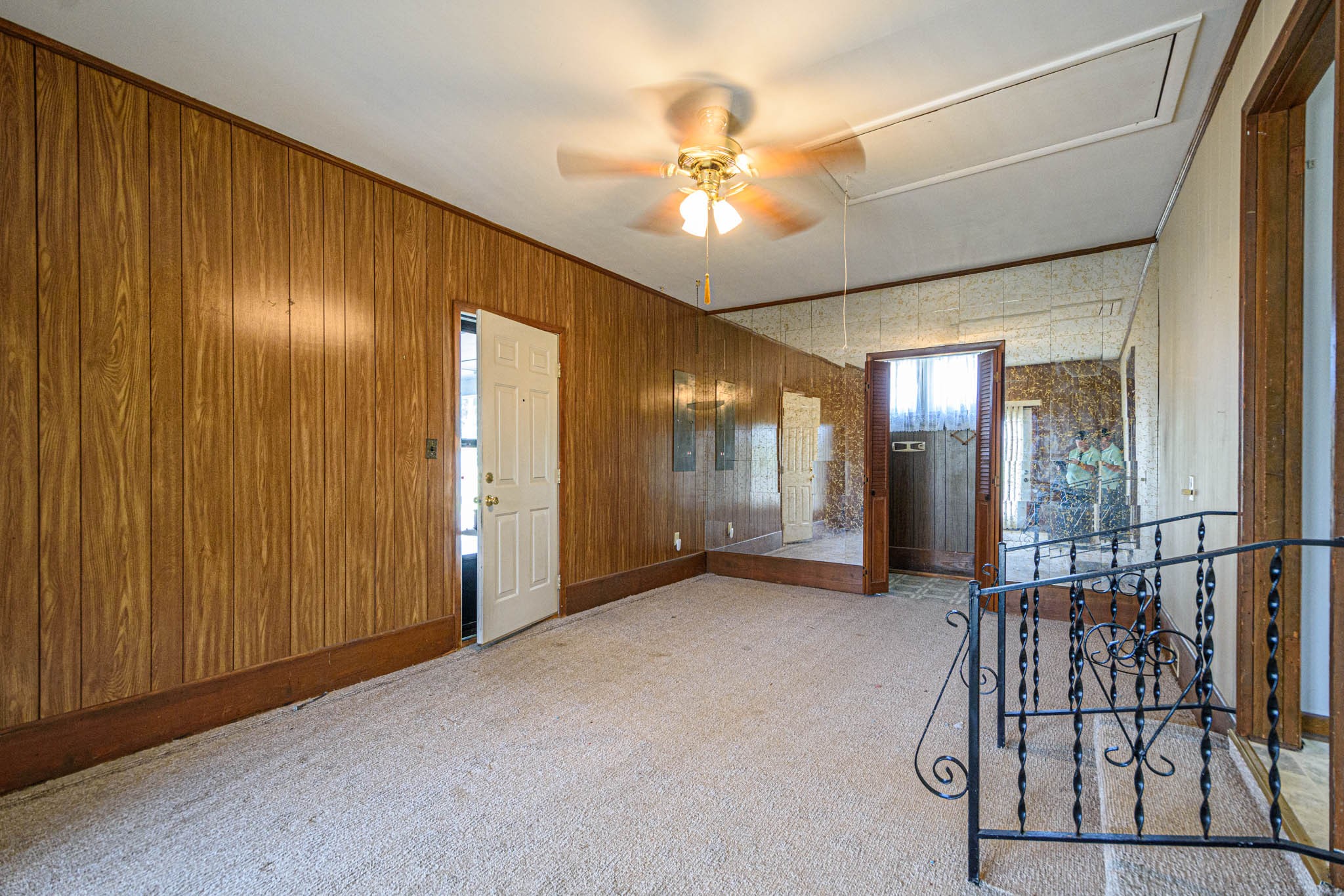 657 Prospect Road Pulaski, TN 38478 - Photo 16 of 50 an empty room with windows and fan