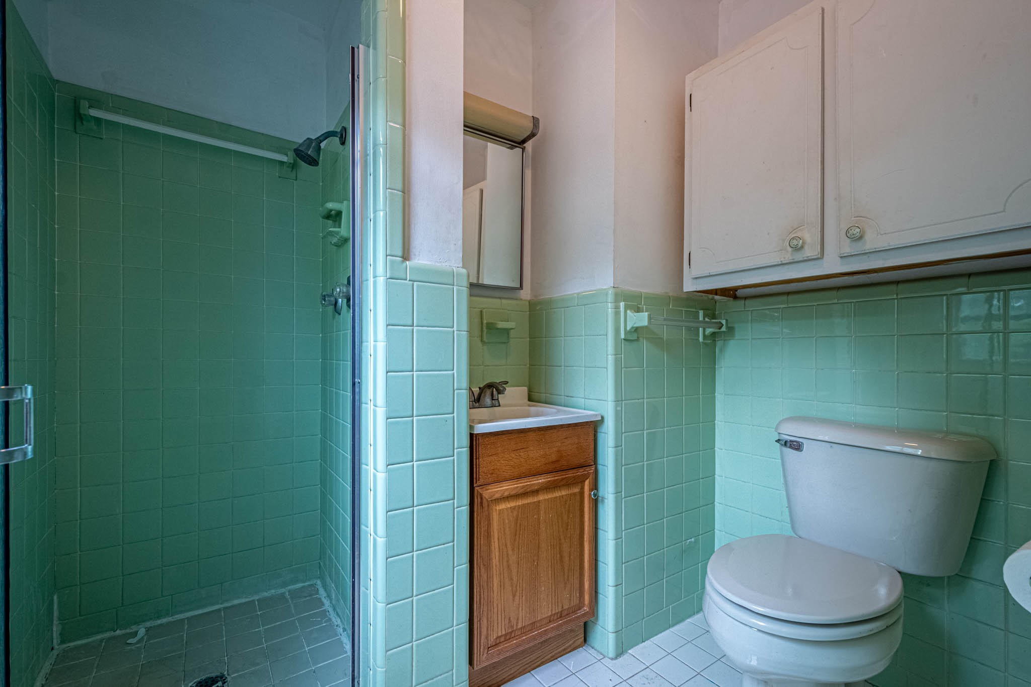 657 Prospect Road Pulaski, TN 38478 - Photo 35 of 50 a bathroom with a toilet and a sink