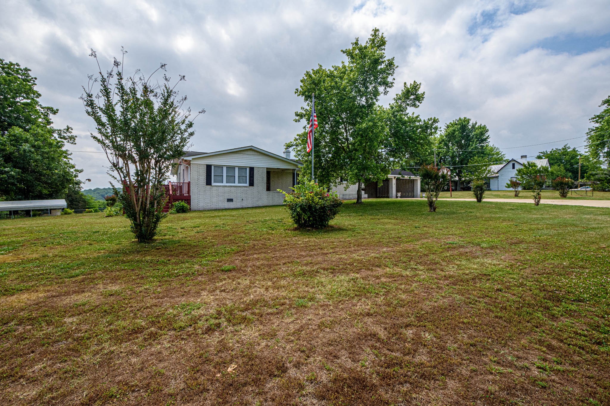 657 Prospect Road Pulaski, TN 38478 - Photo 4 of 50 a view of a house with a yard