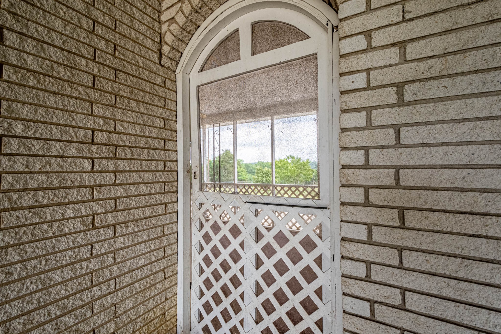 657 Prospect Road Pulaski, TN 38478 - Photo 41 of 50 a bathroom with a shower