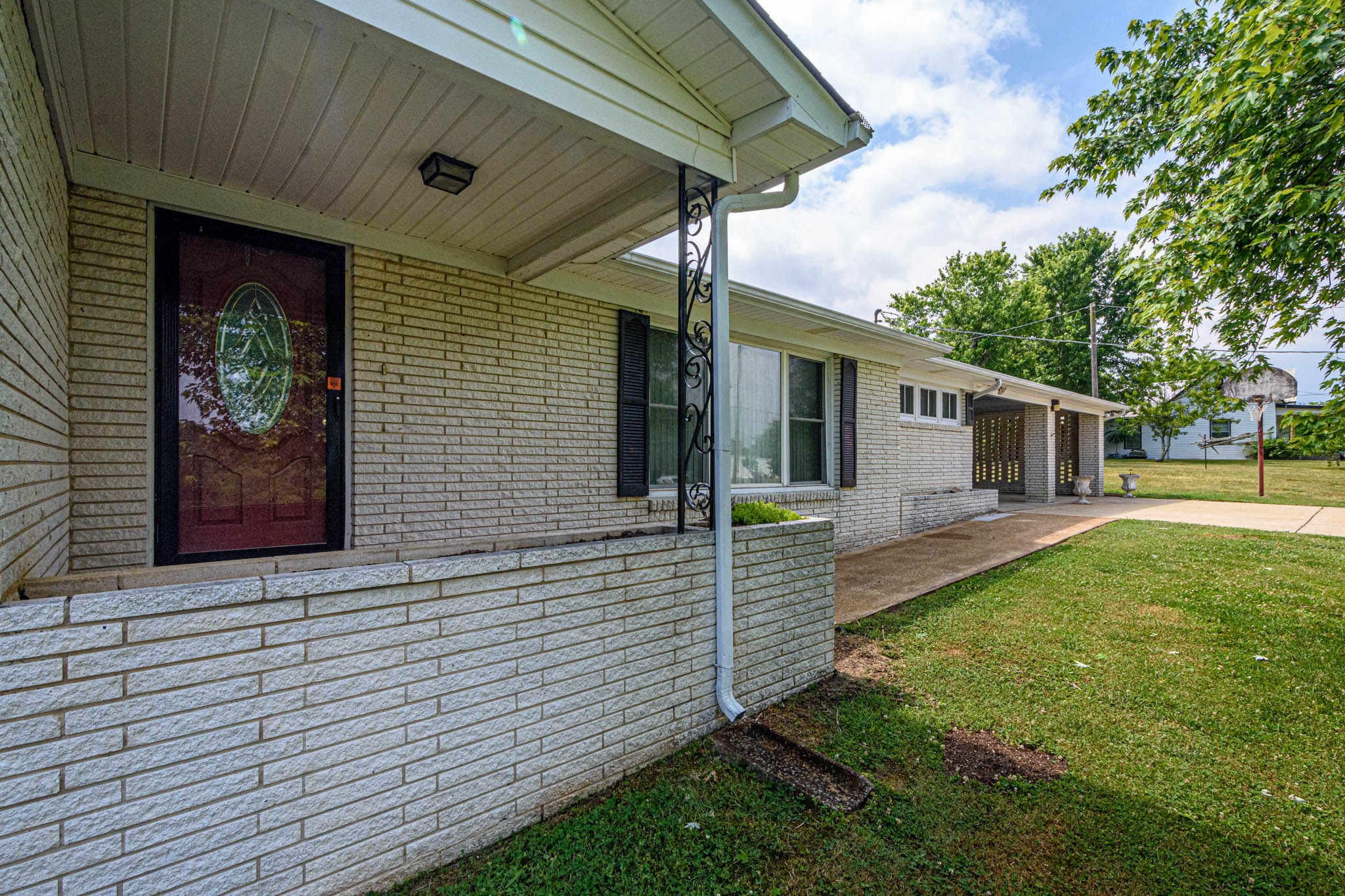 657 Prospect Road Pulaski, TN 38478 - Photo 9 of 50 a view of a house with backyard and sitting area
