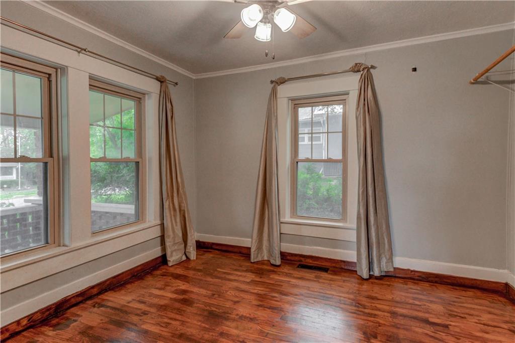 300 West 3rd Street Freeman, MO 64746 - Photo 12 of 32