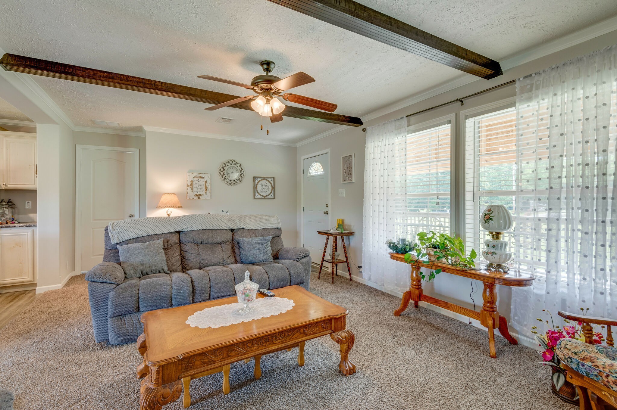 4585 West Tennessee City Road McEwen, TN 37101 - Photo 17 of 55 a living room with furniture and a large window