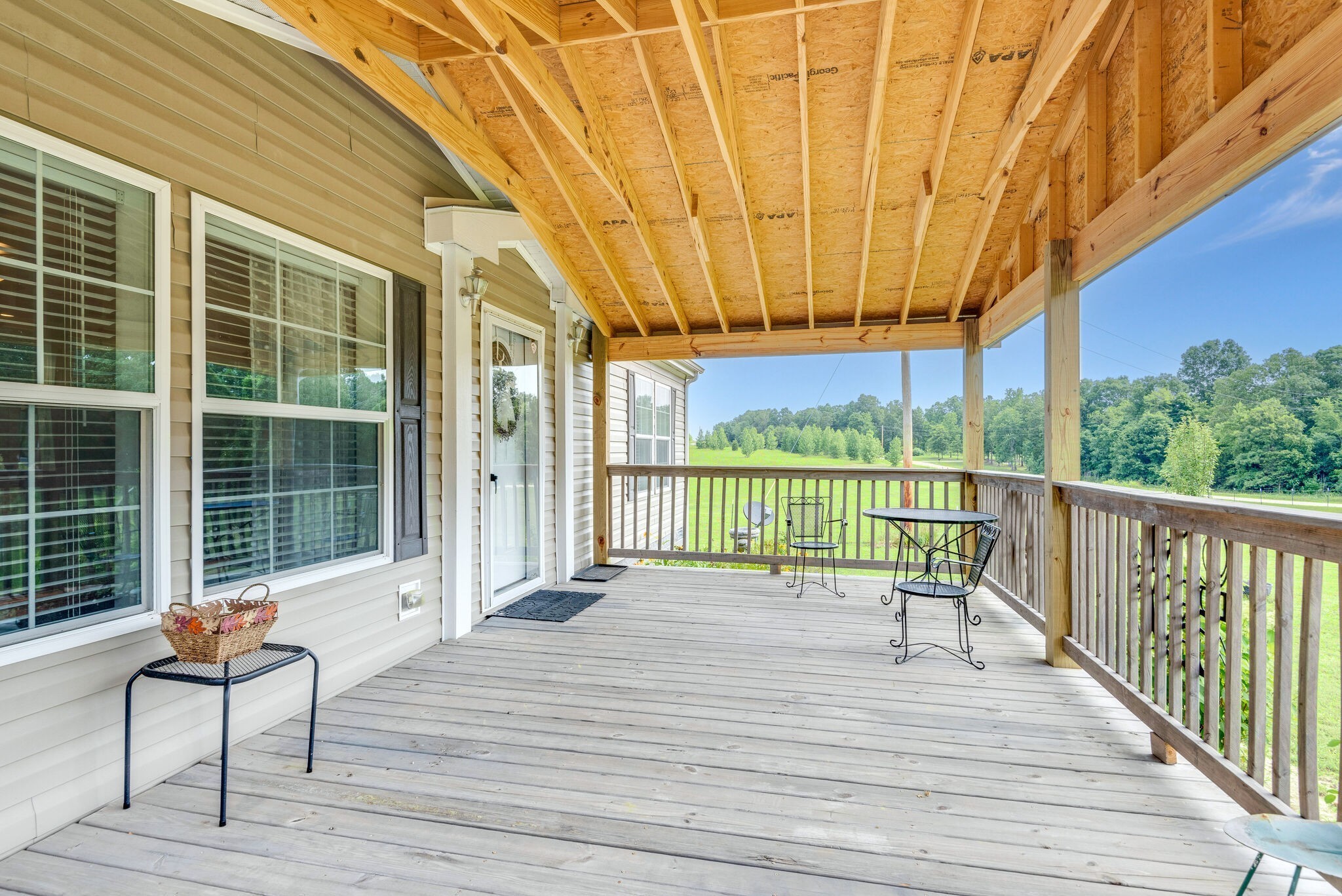 4585 West Tennessee City Road McEwen, TN 37101 - Photo 3 of 55 a view of a roof deck