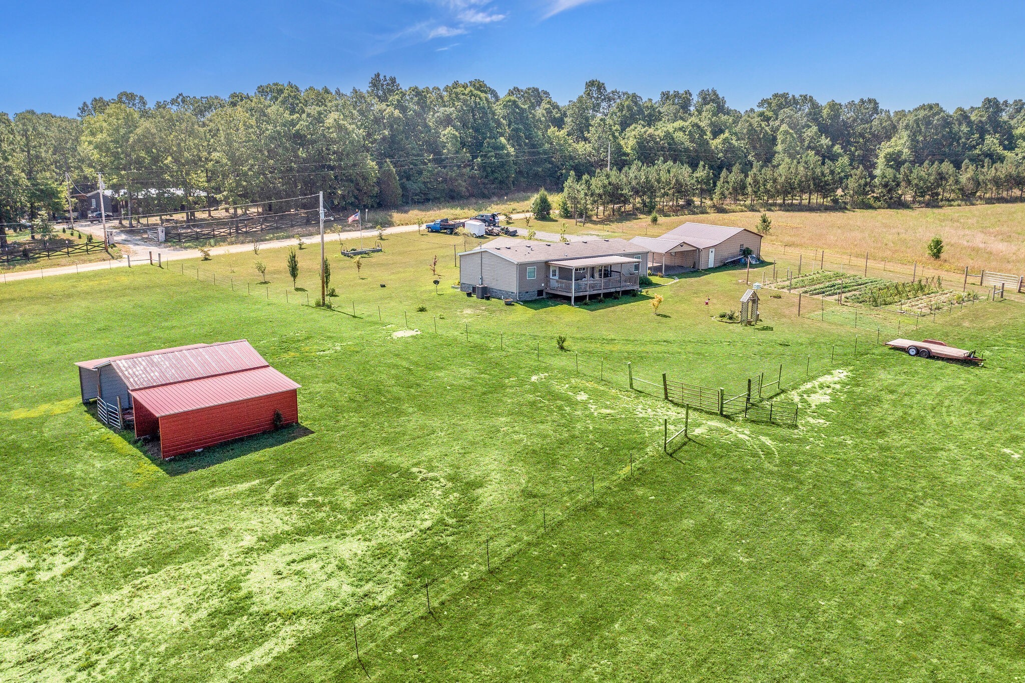 4585 West Tennessee City Road McEwen, TN 37101 - Photo 51 of 55 a view of a swimming pool with a yard