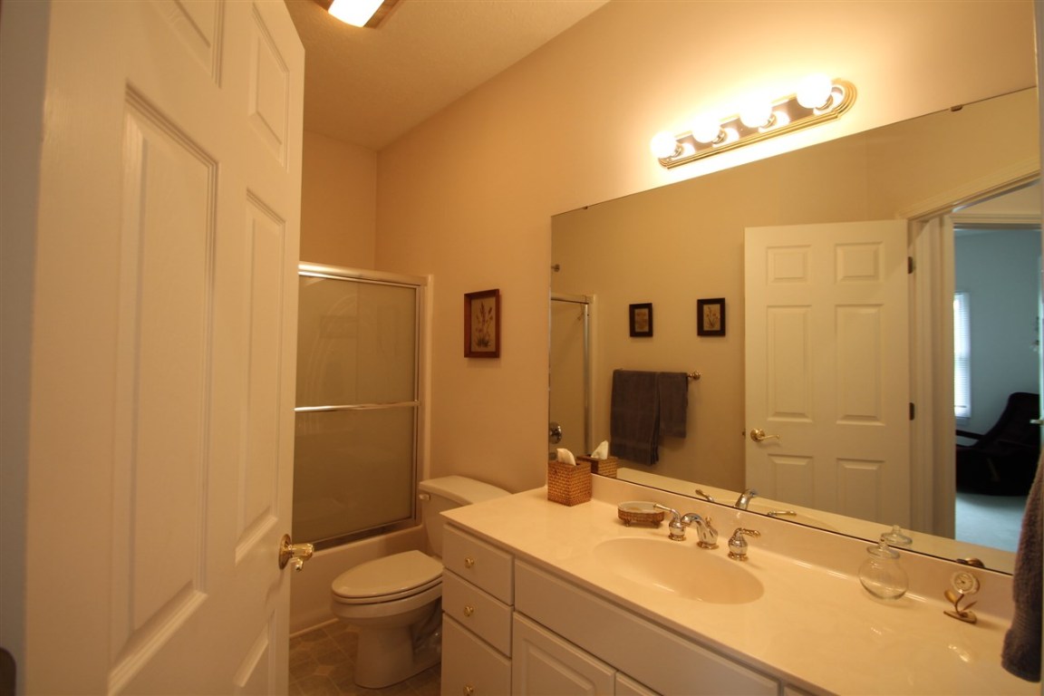 414 Arbor Way Seneca, SC 29672 - Photo 17 of 32 Gallery Image 17