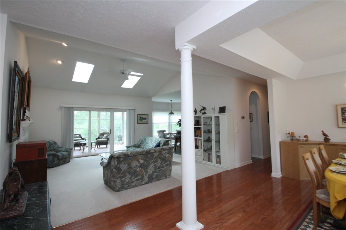 414 Arbor Way Seneca, SC 29672 - Photo 5 of 32 Gallery Image 5