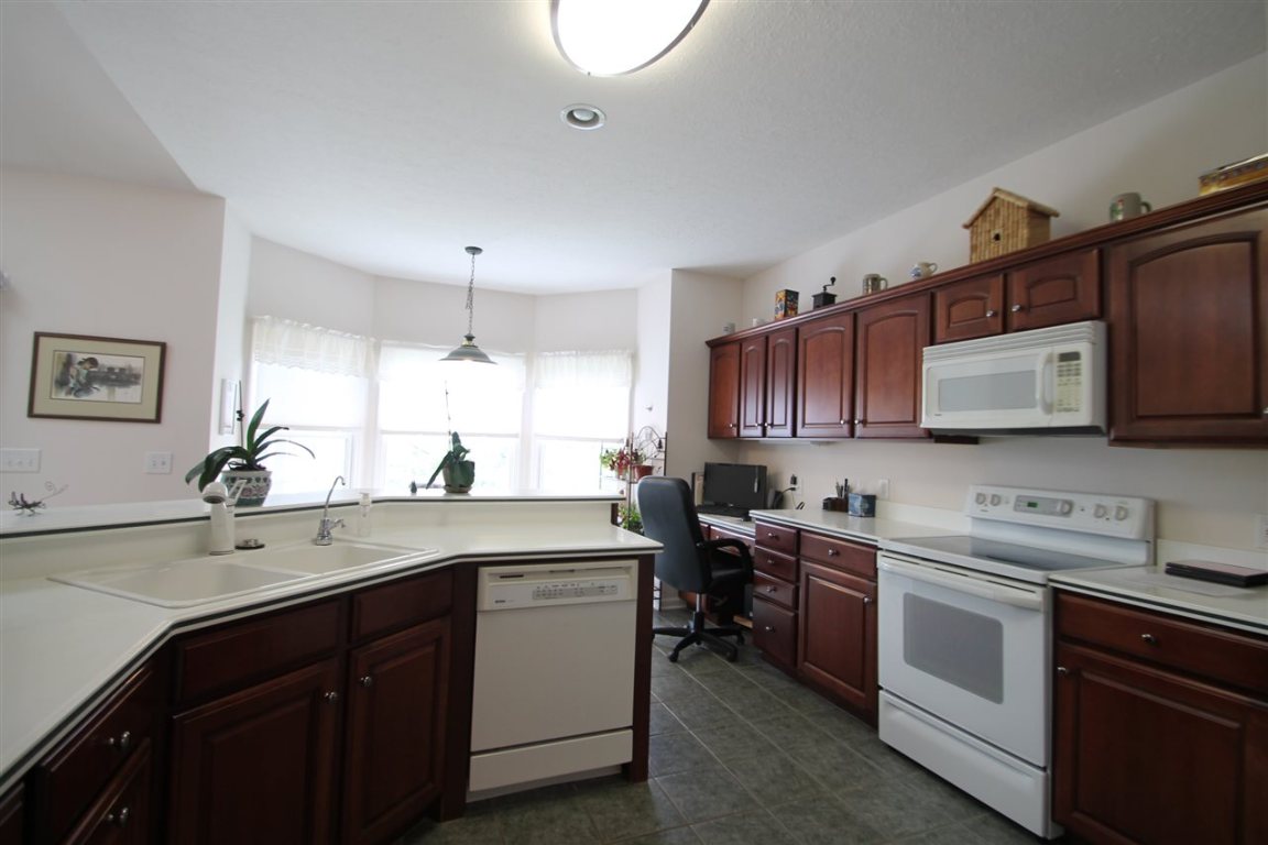 414 Arbor Way Seneca, SC 29672 - Photo 9 of 32 Gallery Image 9