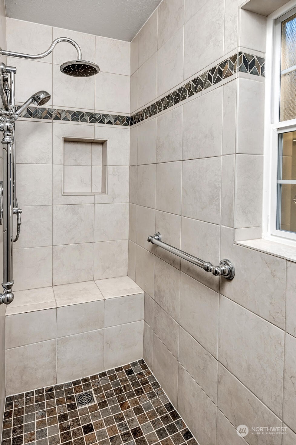 5300 Northeast 16th Street Renton, WA 98059 - Photo 22 of 38 a bathroom with a shower