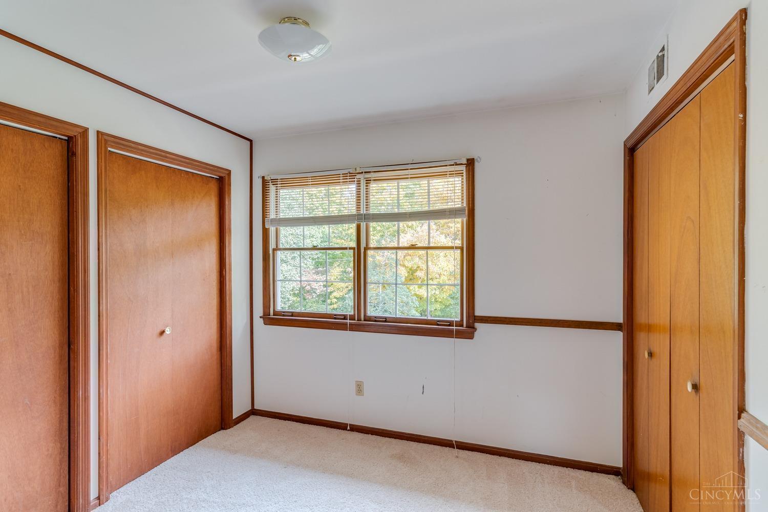 6975 Lawyer Road Cincinnati, OH 45244 - Photo 21 of 38 Gallery Image 21