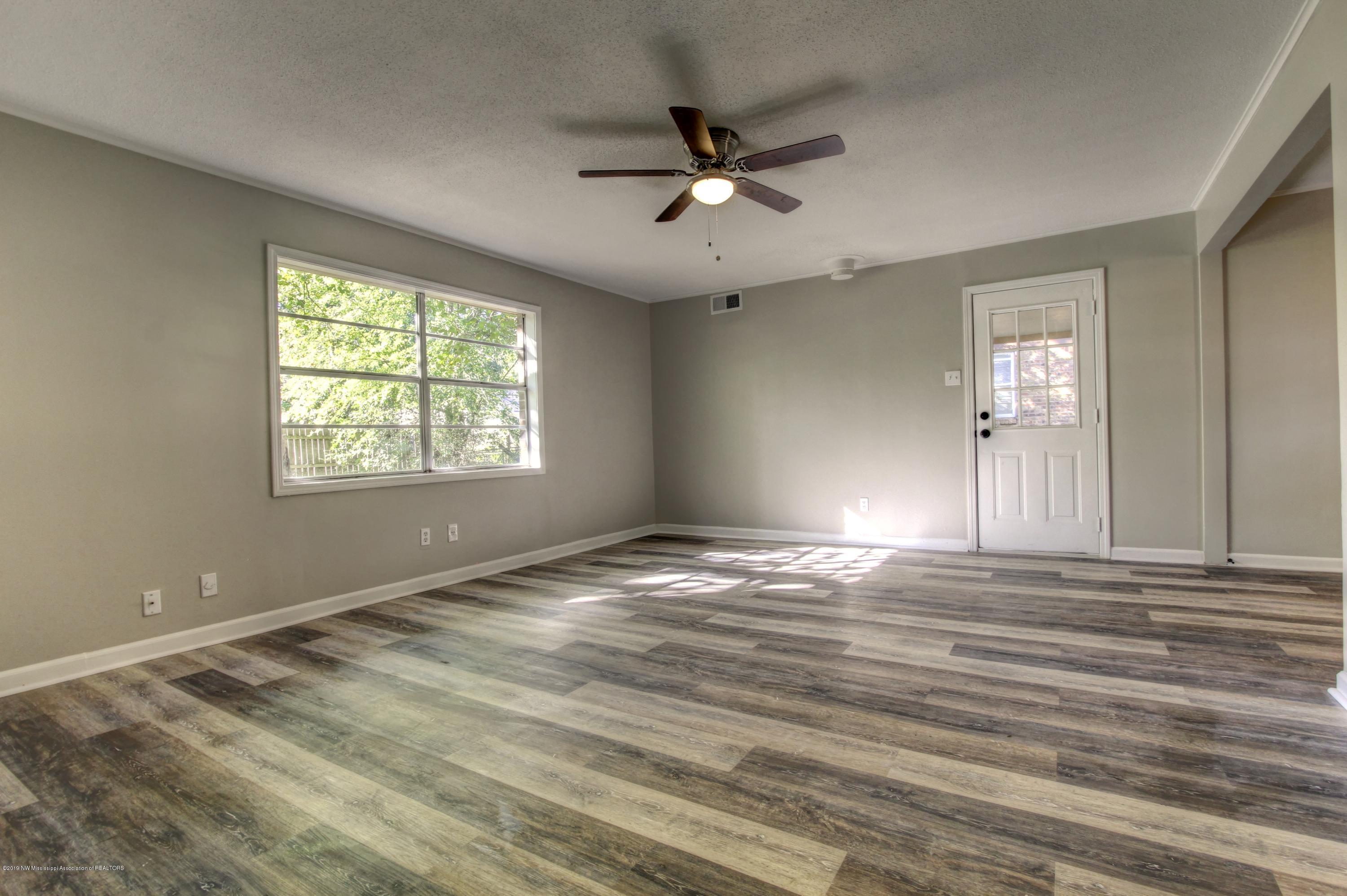 6657 Tulane Road Horn Lake, MS 38637 - Photo 5 of 17 _MG_2724_5_6
