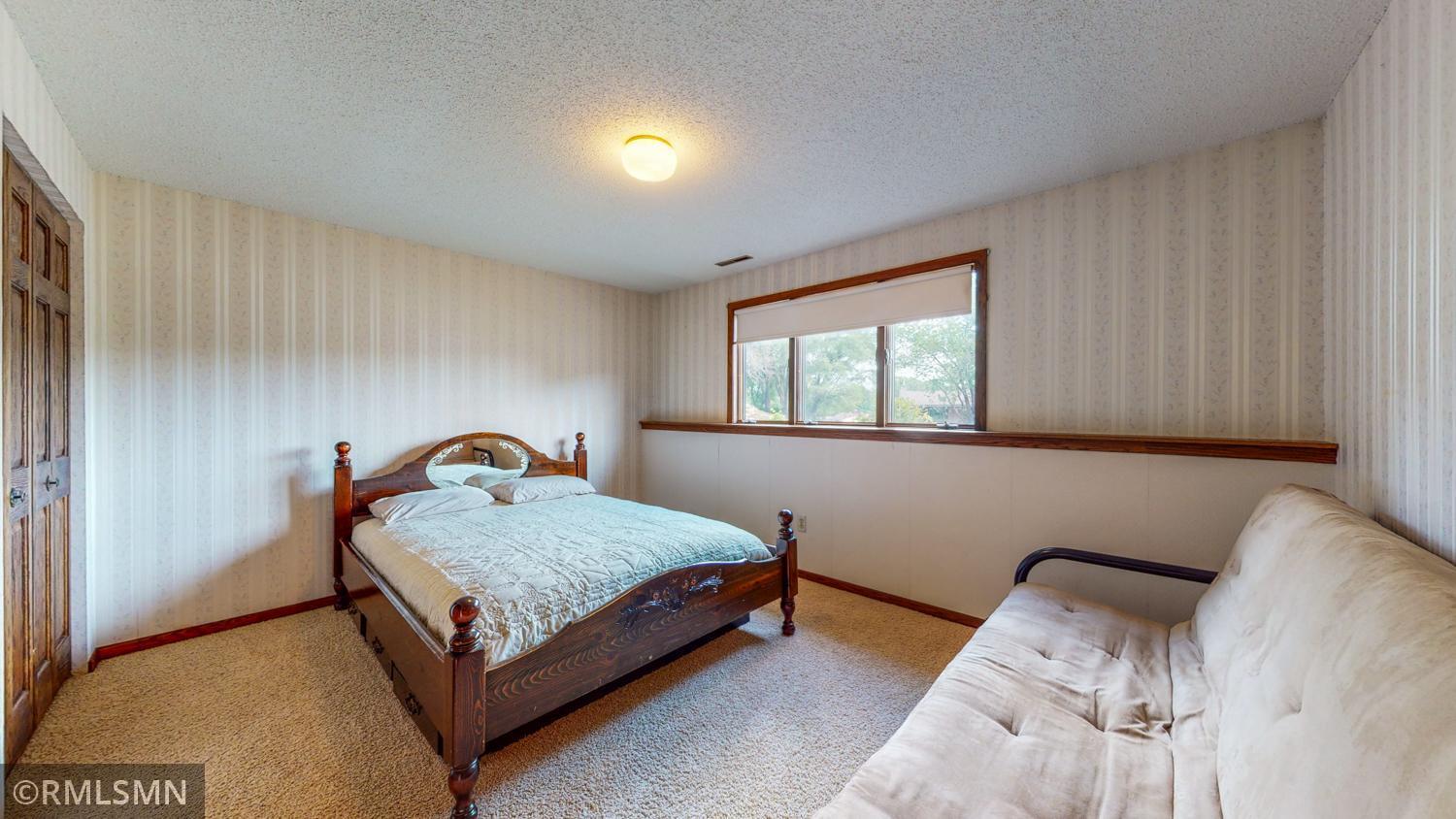 1815 Christopher Court Southeast Rochester, MN 55904 - Photo 19 of 28 Gallery Image 19