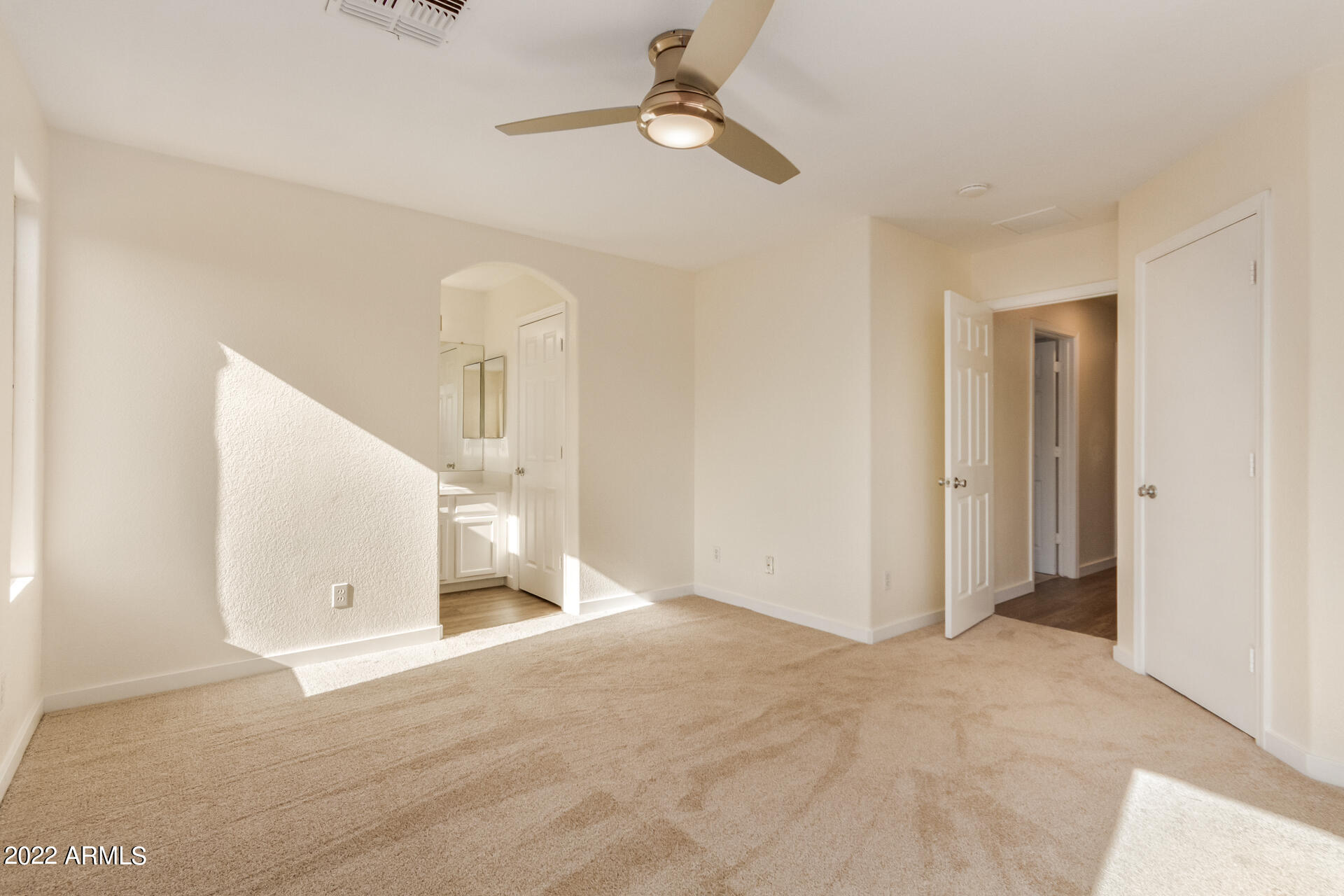 3415 West Shumway Farm Road Phoenix, AZ 85041 - Photo 18 of 29 18 - Shumway Farm