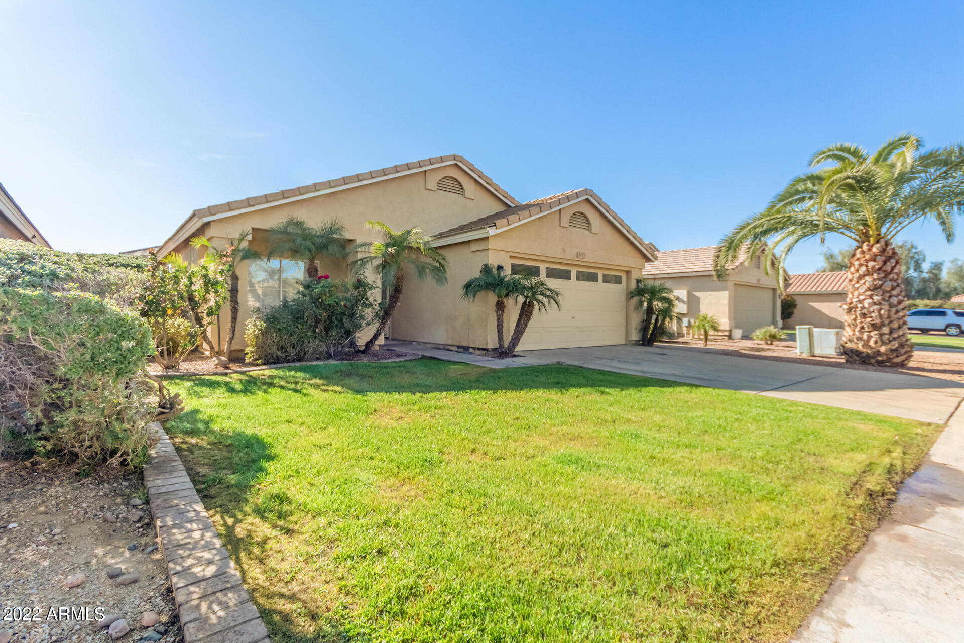 3415 West Shumway Farm Road Phoenix, AZ 85041 - Photo 3 of 29 3 - Shumway Farm