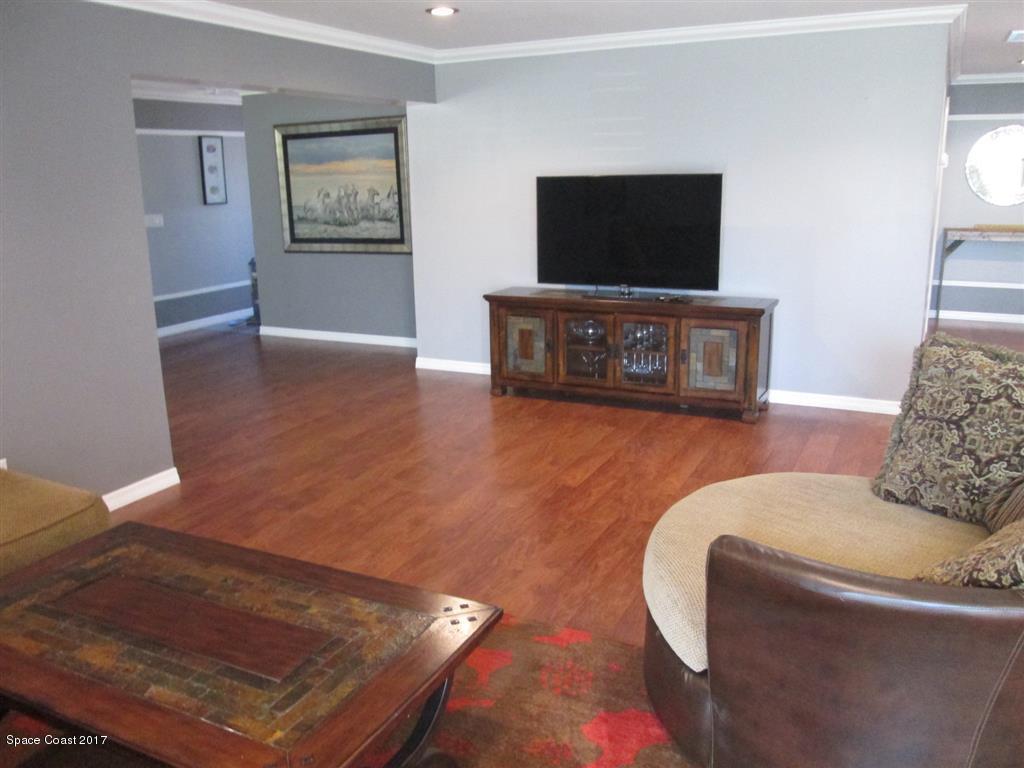 681 Java Road Cocoa Beach, FL 32931 - Photo 3 of 12 IMG_2485