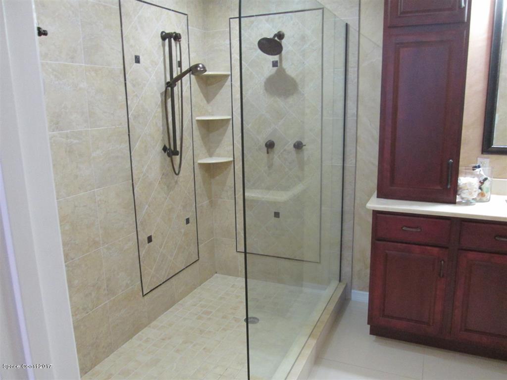 681 Java Road Cocoa Beach, FL 32931 - Photo 8 of 12 IMG_2492