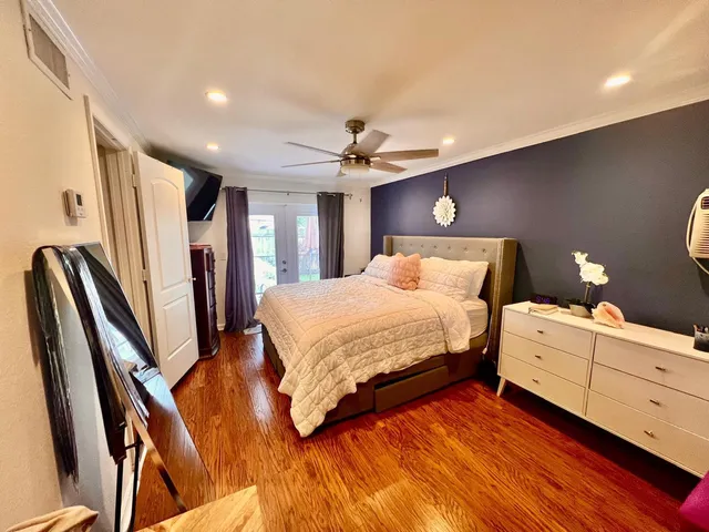 $2,890 | 723 West Palm Street, Lantana, FL 33462